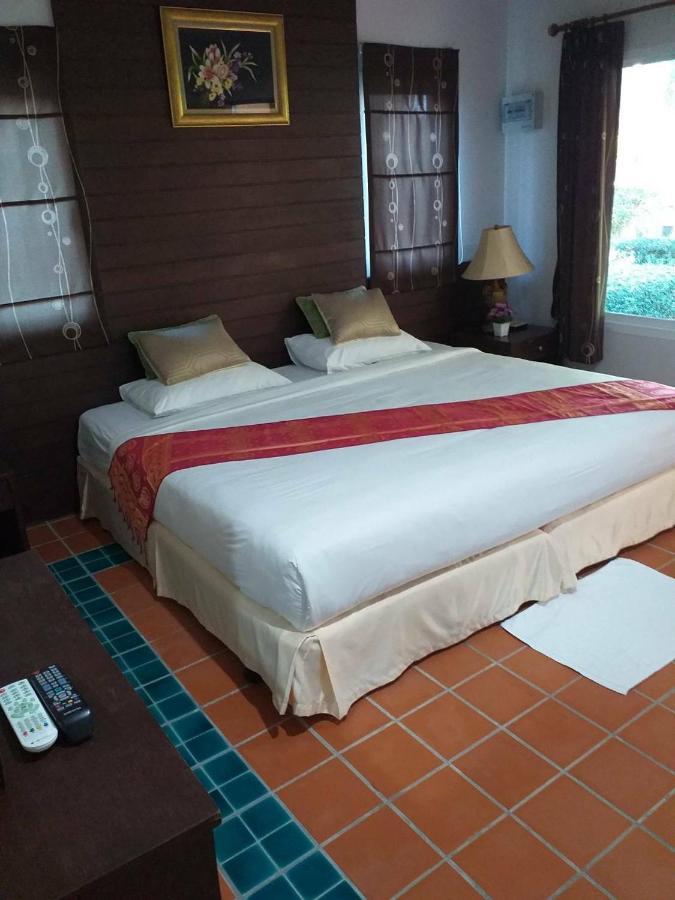 Siray Green Resort Phuket Bagian luar foto